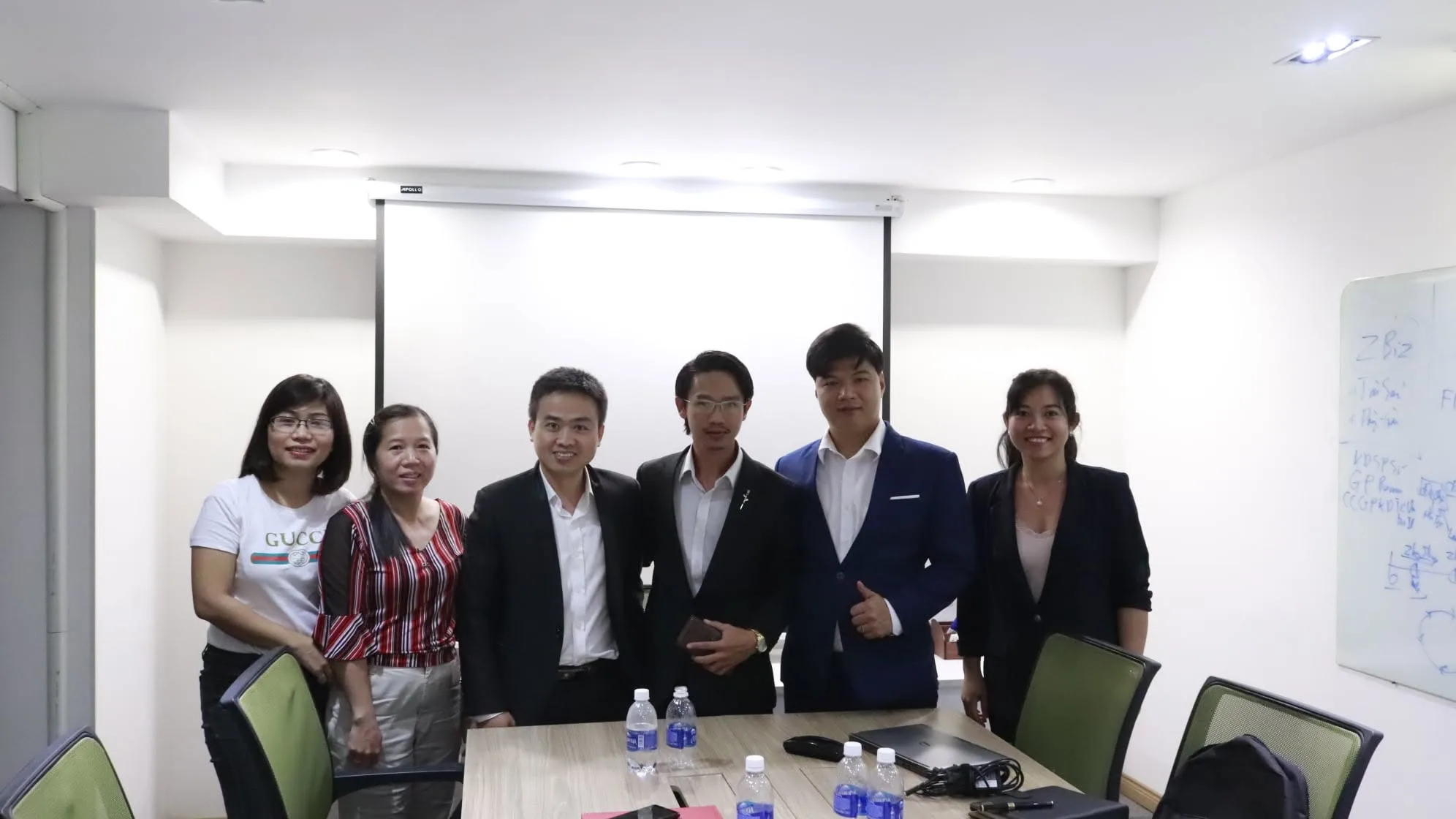 Hoạt động đào tạo doanh nghiệp của StriverAI